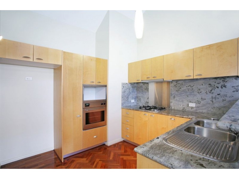 523 Finger Wharf, 6 Cowper Wharf Road, Woolloomooloo NSW 2011