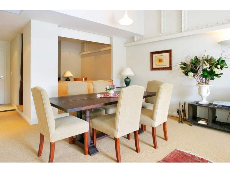 338 Finger Wharf, 6 Cowper Wharf Road, Woolloomooloo NSW 2011