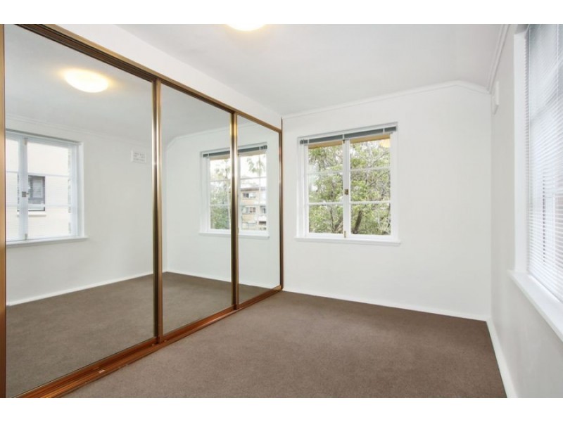 4/26 Hazelbank Road, Wollstonecraft NSW 2065