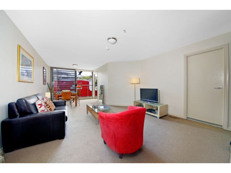 421 Finger Wharf, 6 Cowper Wharf Road, Woolloomooloo NSW 2011