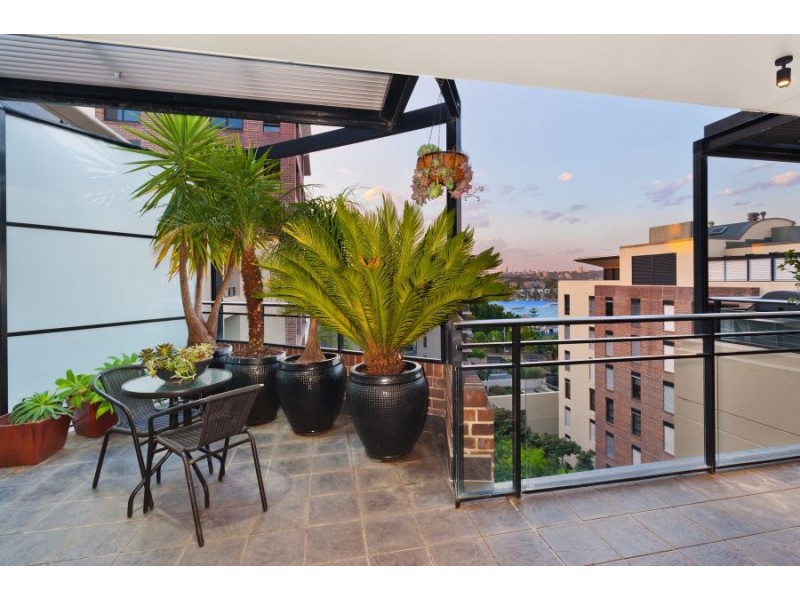 D905/24-26 Point Street, Pyrmont NSW 2009