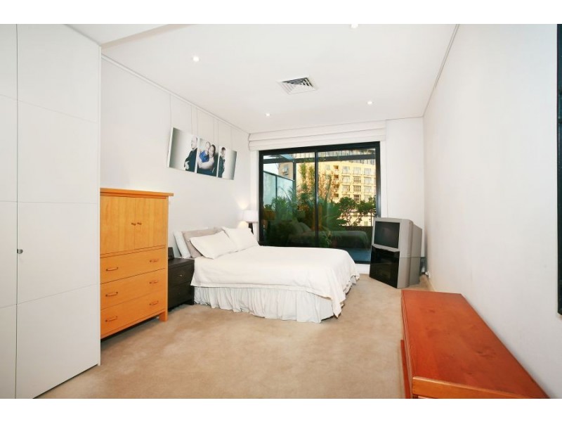 D905/24-26 Point Street, Pyrmont NSW 2009