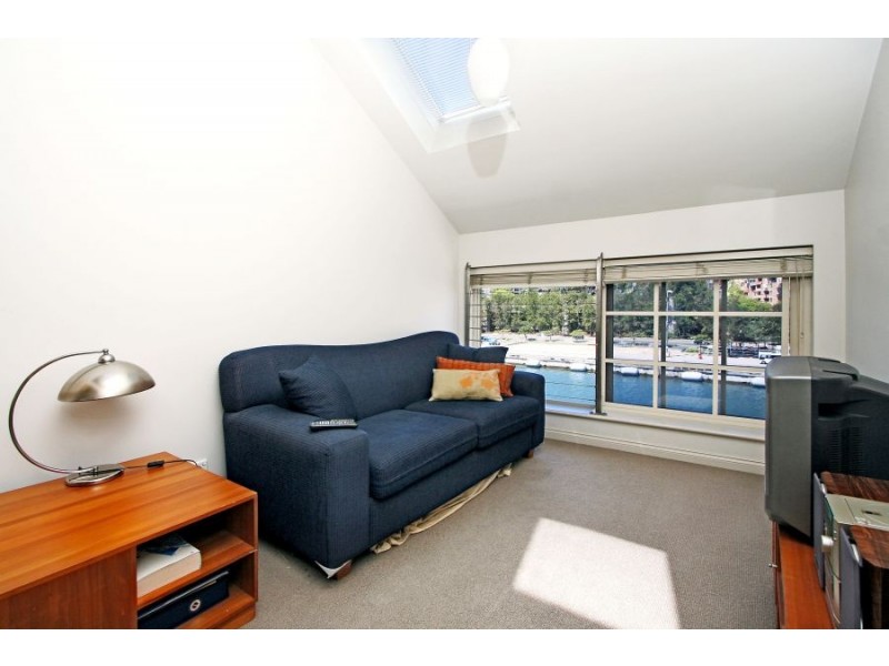 554 Finger Wharf, 6 Cowper Wharf Road, Woolloomooloo NSW 2011