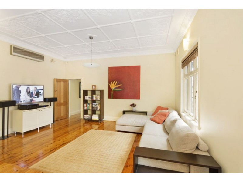 77 James Street, Leichhardt NSW 2040