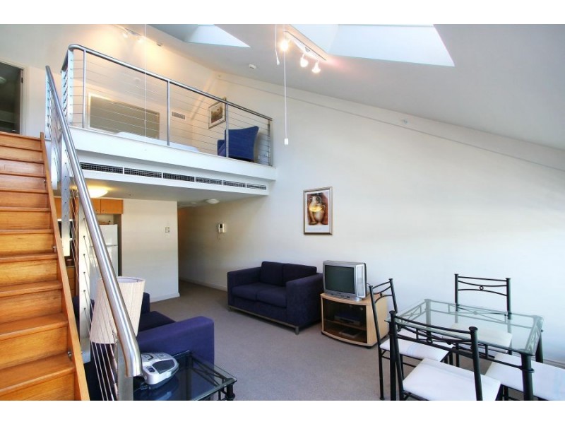 578 Finger Wharf, 6 Cowper Wharf Road, Woolloomooloo NSW 2011