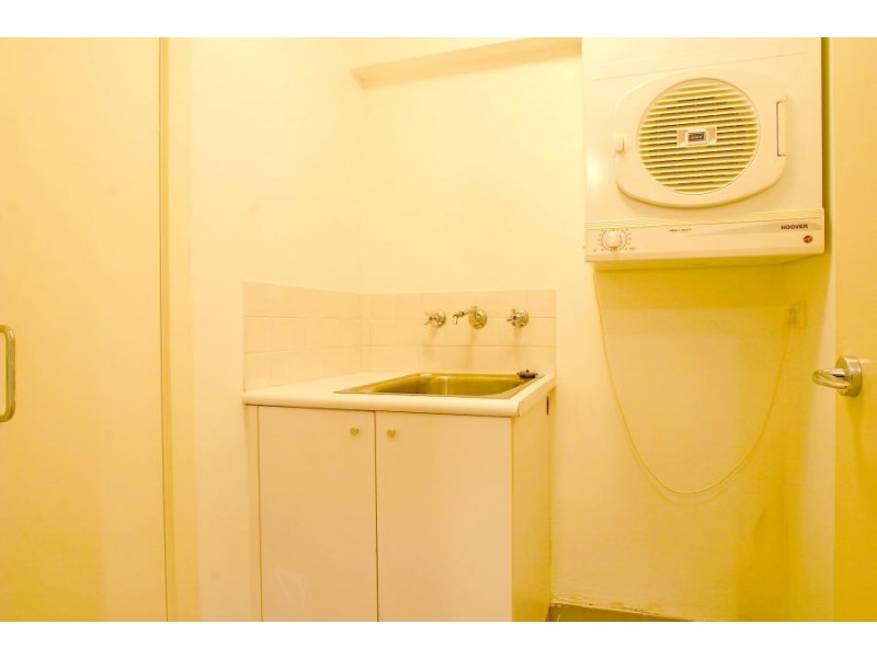 331 Finger Wharf, 6 Cowper Wharf Road, Woolloomooloo NSW 2011