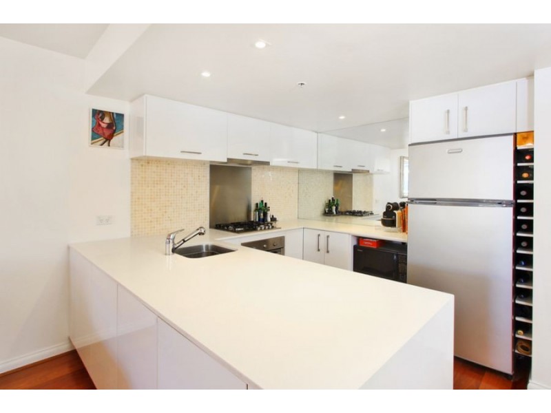 130 Finger Wharf, 6 Cowper Wharf Road, Woolloomooloo NSW 2011