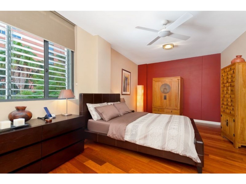 9/17 Quarry Master Drive, Pyrmont NSW 2009