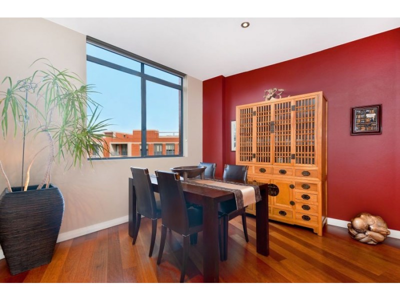 9/17 Quarry Master Drive, Pyrmont NSW 2009