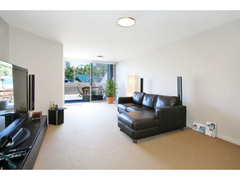 137 Finger Wharf, 6 Cowper Wharf Road, Woolloomooloo NSW 2011