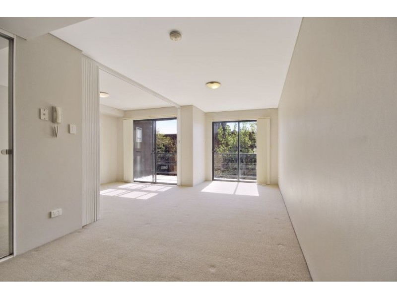 15/29 Holtermann Street, Crows Nest NSW 2065
