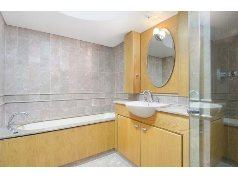 25/7 Macquarie Street, Sydney NSW 2000