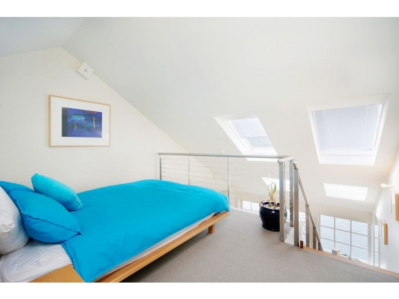 560 Finger Wharf, 6 Cowper Wharf Road, Woolloomooloo NSW 2011