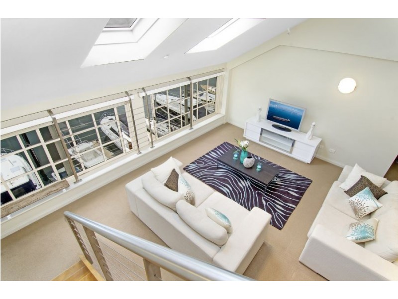 504 Finger Wharf, 6 Cowper Wharf Road, Woolloomooloo NSW 2011