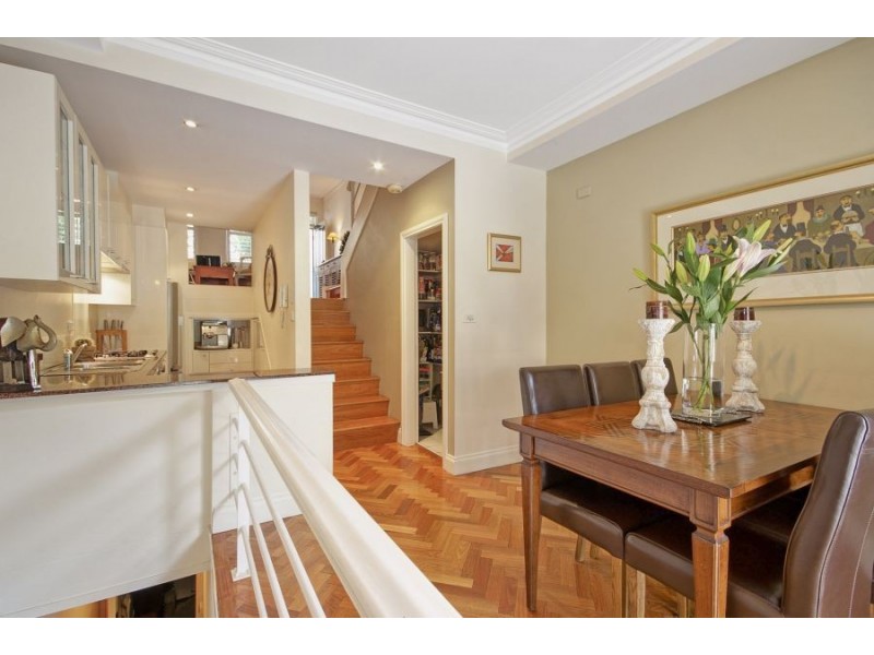 2/52-56 Jeffrey Street, Kirribilli NSW 2061