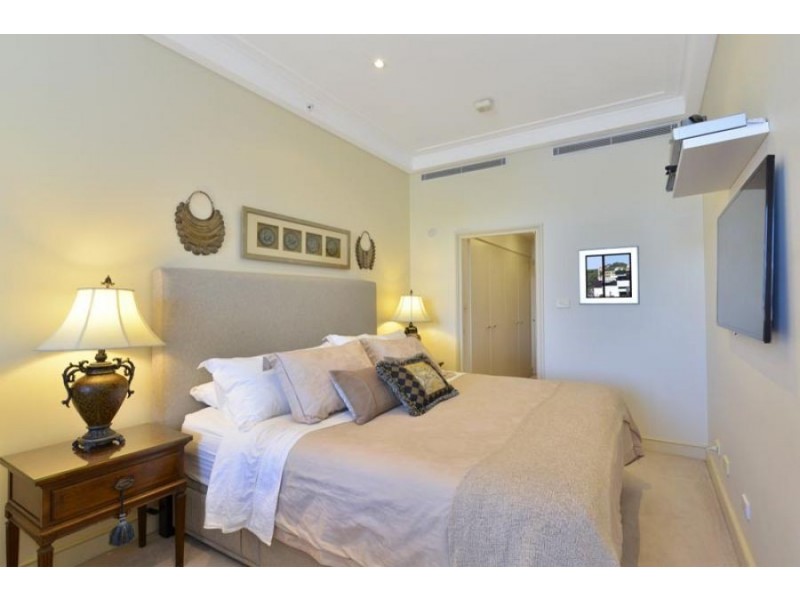 15/7 Macquarie Street, Sydney NSW 2000