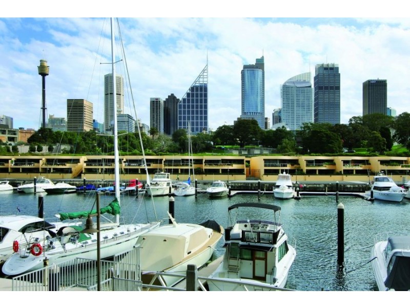 207 Finger Wharf, 6 Cowper Wharf Road, Woolloomooloo NSW 2011