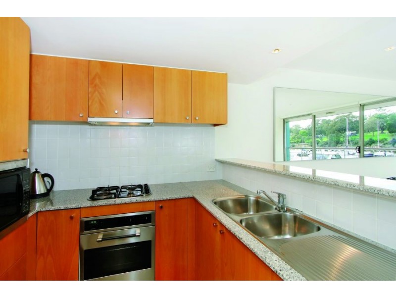 207 Finger Wharf, 6 Cowper Wharf Road, Woolloomooloo NSW 2011