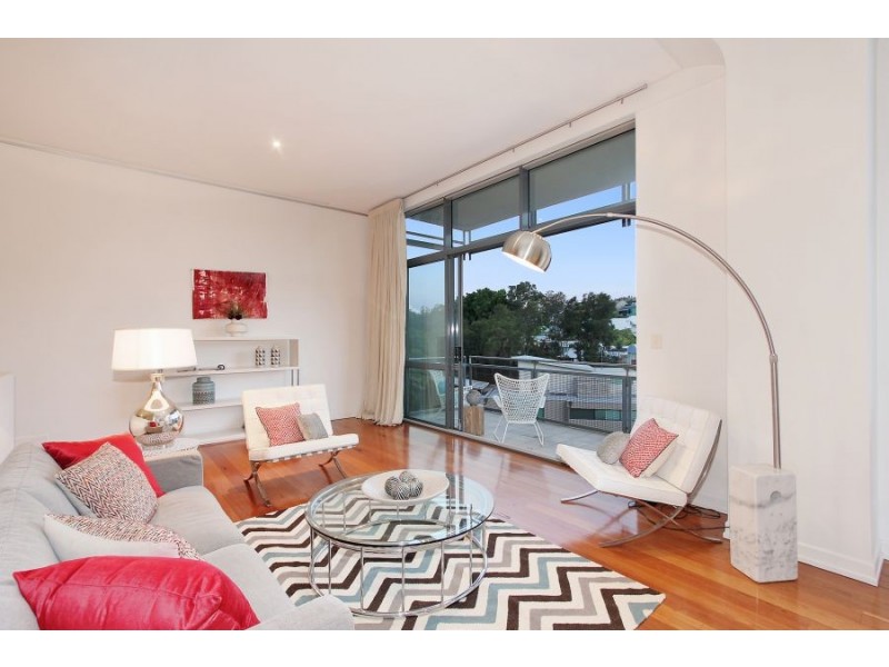 C302/23 Colgate Avenue, Balmain NSW 2041