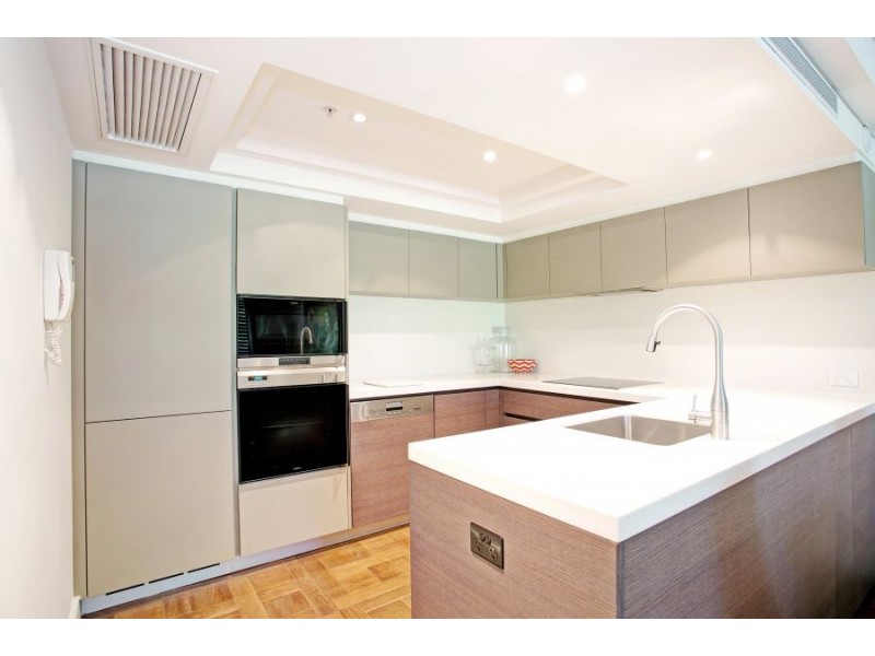 22/ 7 Macquarie Street**, Sydney NSW 2000