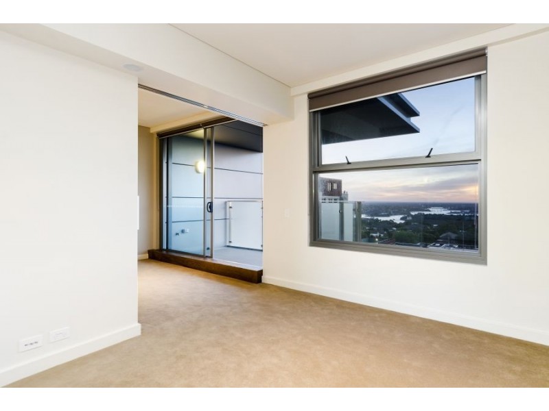 210 Pacific Highway, Crows Nest NSW 2065