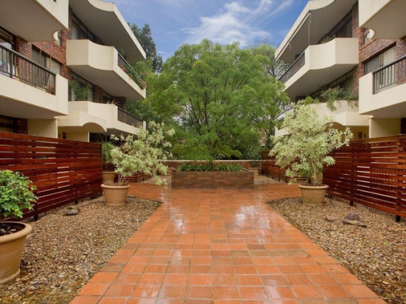 12/10 Brook Street, Crows Nest NSW 2065
