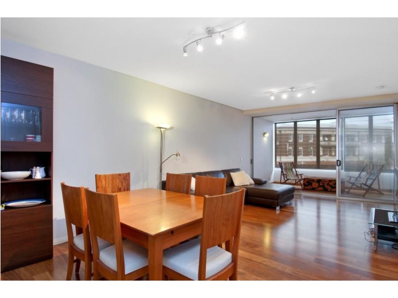 102/300 Pacific Highway, Crows Nest NSW 2065