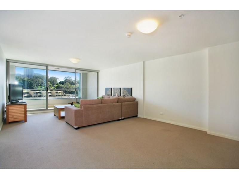 405 Finger Wharf, 6 Cowper Wharf Road, Woolloomooloo NSW 2011