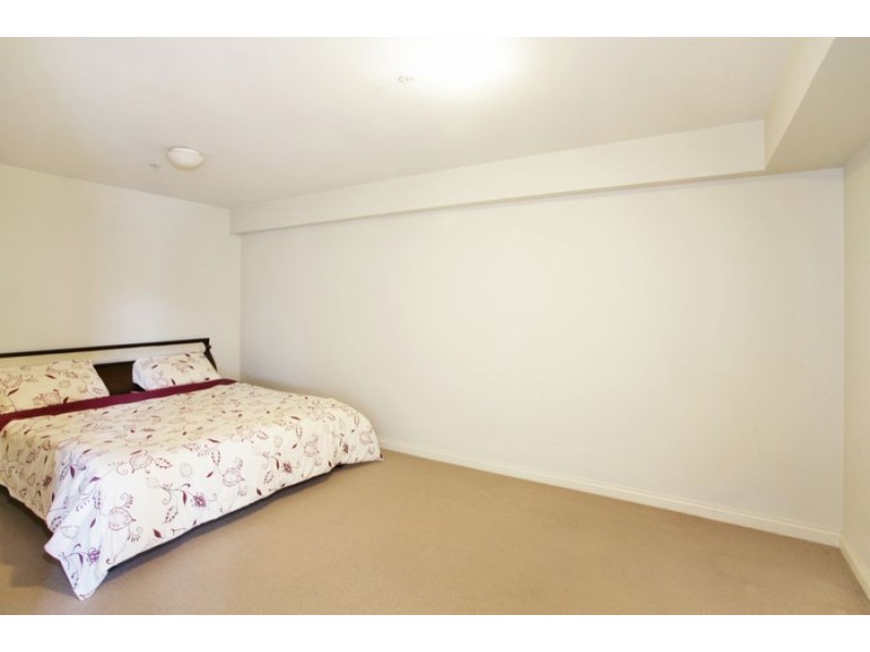 405 Finger Wharf, 6 Cowper Wharf Road, Woolloomooloo NSW 2011