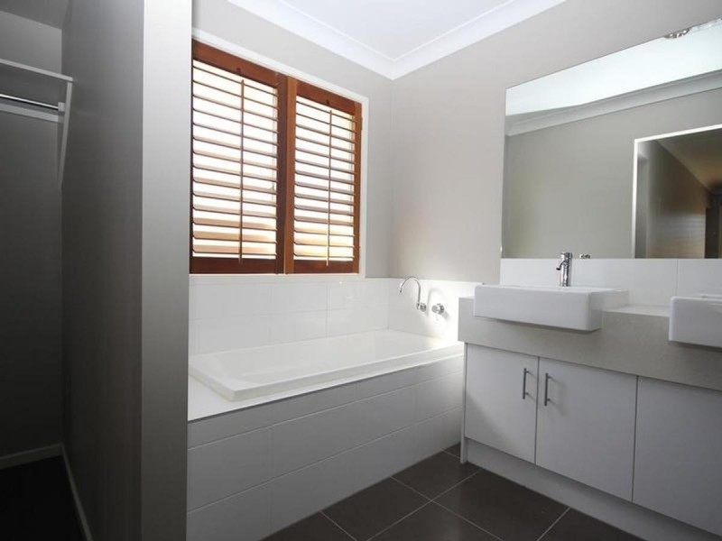 309-311 Redgum Drive, New Beith QLD 4124