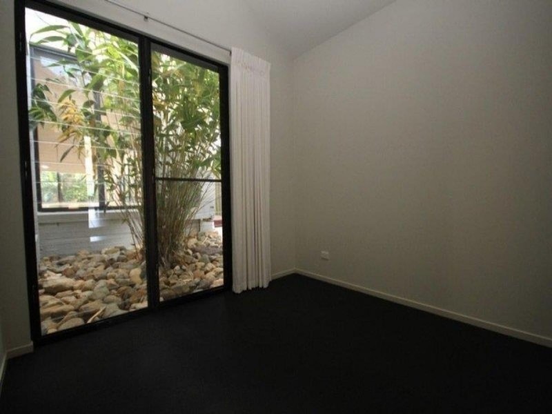 3 Viewpoint Drive, Springfield Lakes QLD 4300
