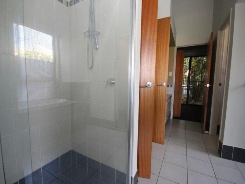 3 Viewpoint Drive, Springfield Lakes QLD 4300