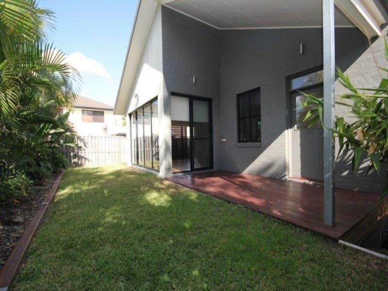 3 Viewpoint Drive, Springfield Lakes QLD 4300