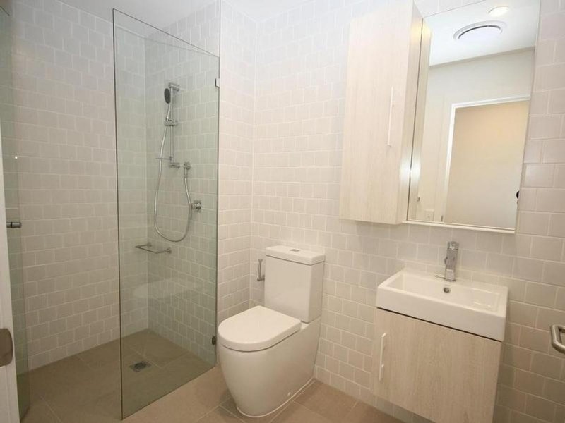 1708/1 Ian Keilar Drive, Springfield Lakes QLD 4300