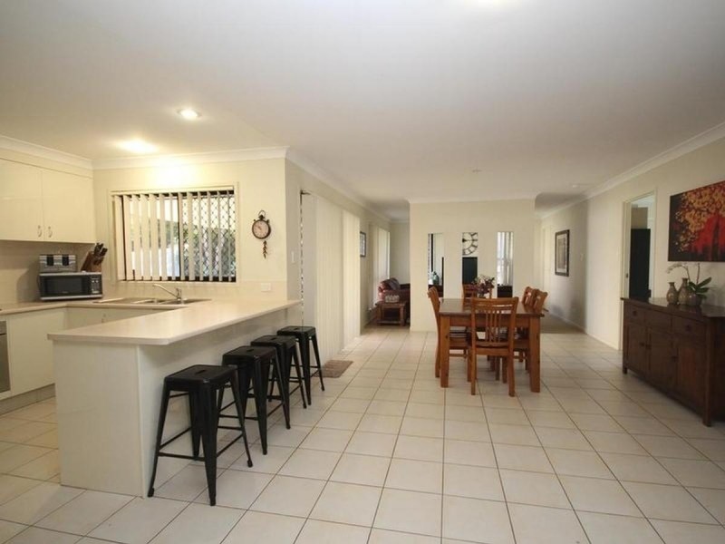 9 Wanderer Crescent, Springfield Lakes QLD 4300