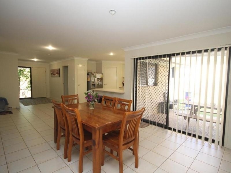 9 Wanderer Crescent, Springfield Lakes QLD 4300