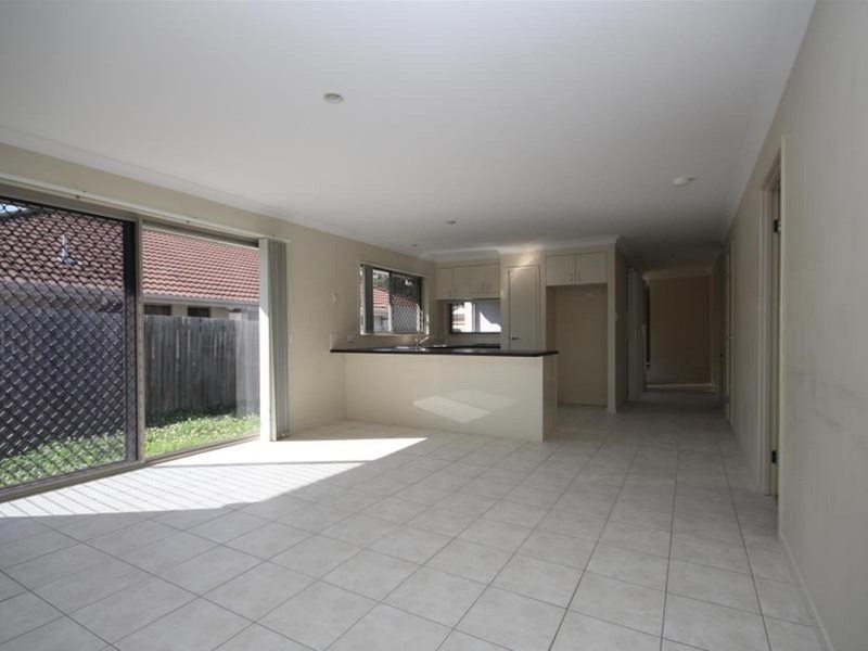 22 Admiral Crescent, Springfield Lakes QLD 4300