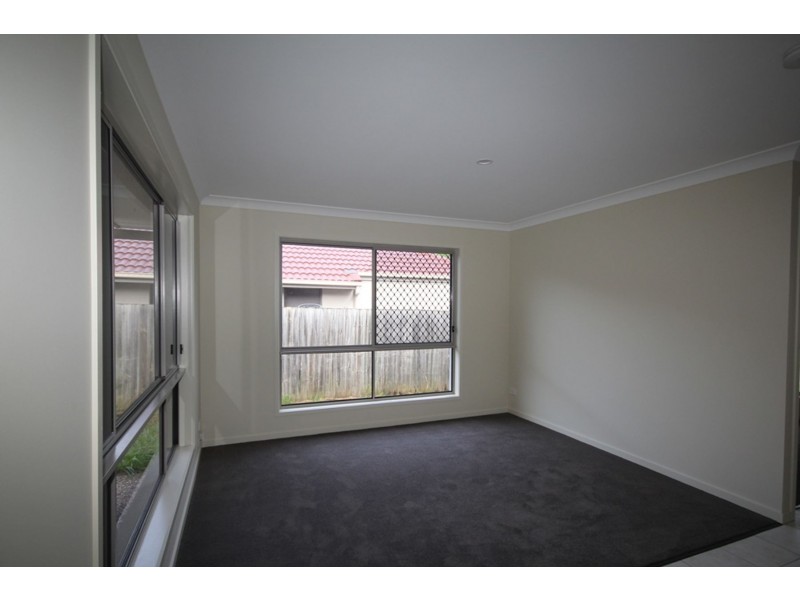 22 Admiral Circuit, Springfield Lakes QLD 4300
