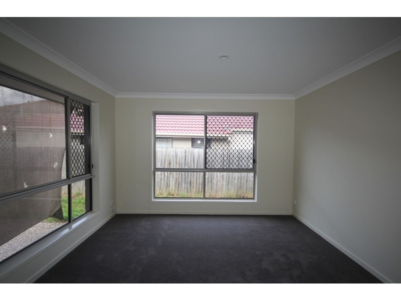 22 Admiral Circuit, Springfield Lakes QLD 4300