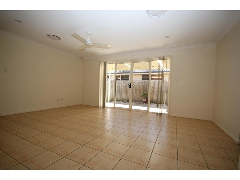 6 Jessie Street, Springfield Lakes QLD 4300