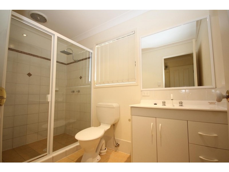 6 Jessie Street, Springfield Lakes QLD 4300