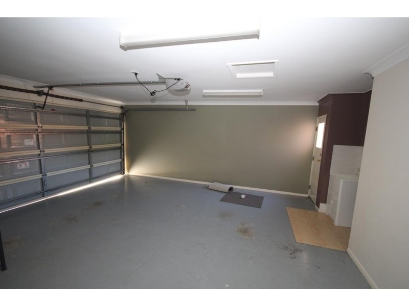 6 Jessie Street, Springfield Lakes QLD 4300