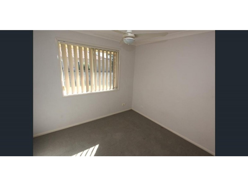 40 Gleneagles Crescent, Oxley QLD 4075