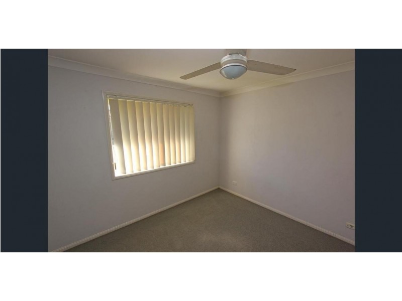 40 Gleneagles Crescent, Oxley QLD 4075