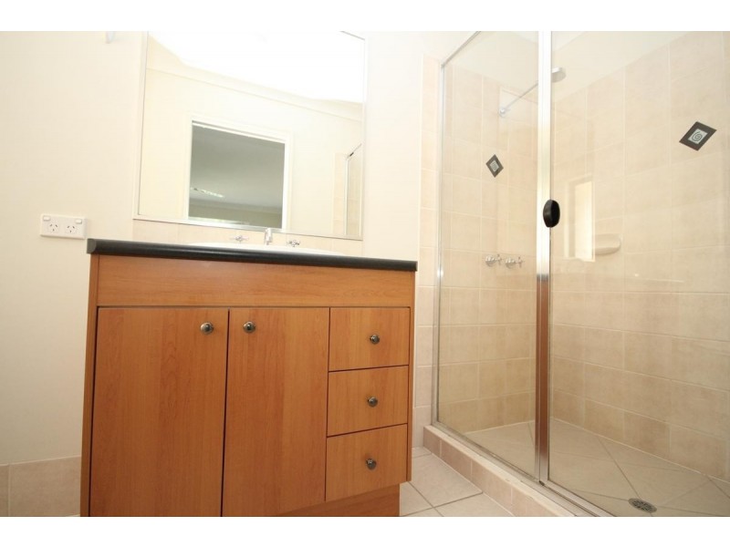 25 Jupiter Street, Springfield Lakes QLD 4300
