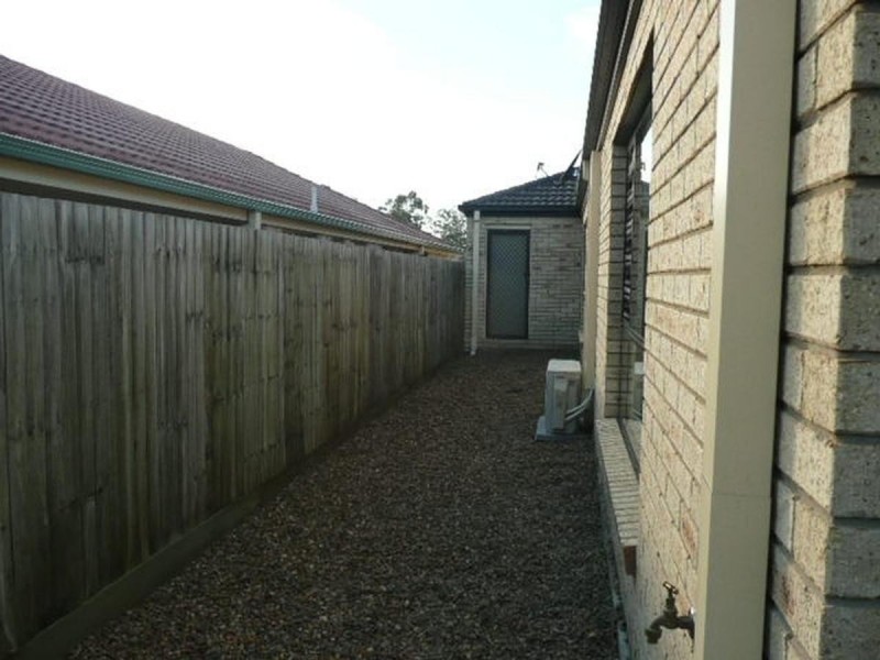 25 Jupiter Street, Springfield Lakes QLD 4300