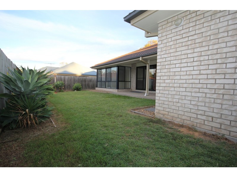 12 Jupiter Street, Springfield Lakes QLD 4300