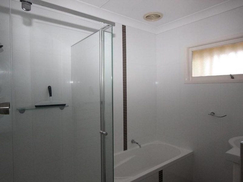 28 Randwick Street, Durack QLD 4077