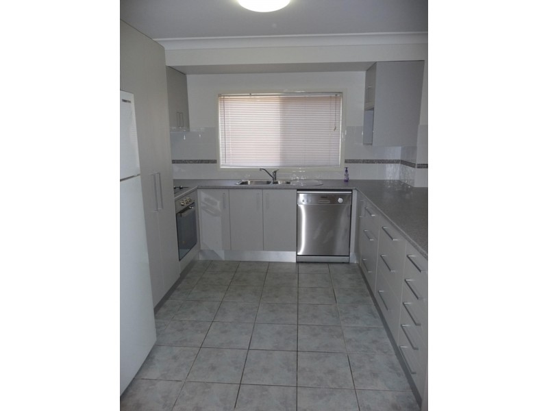 2 Irving Court, Collingwood Park QLD 4301