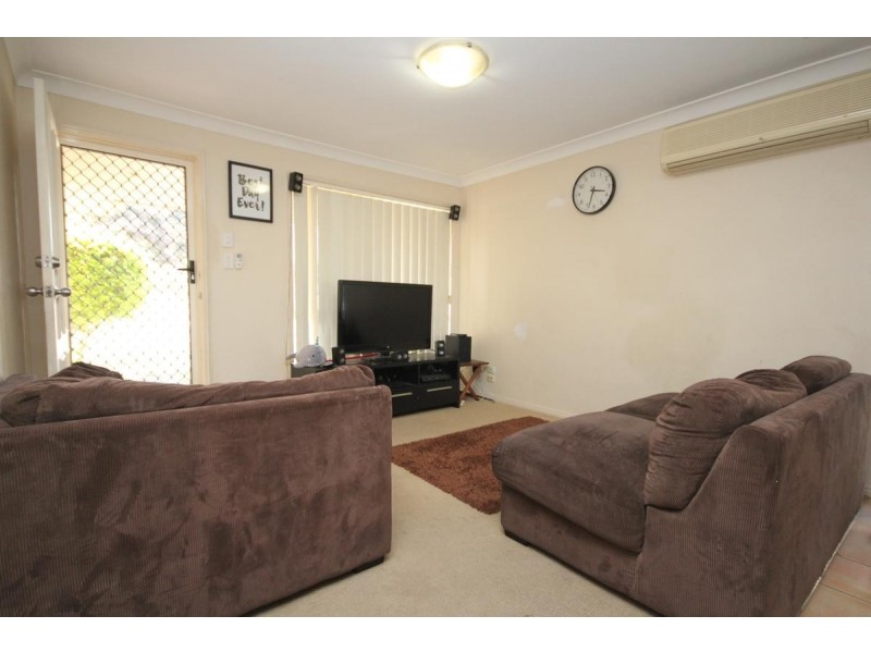 9 Rachel Drive, Crestmead QLD 4132